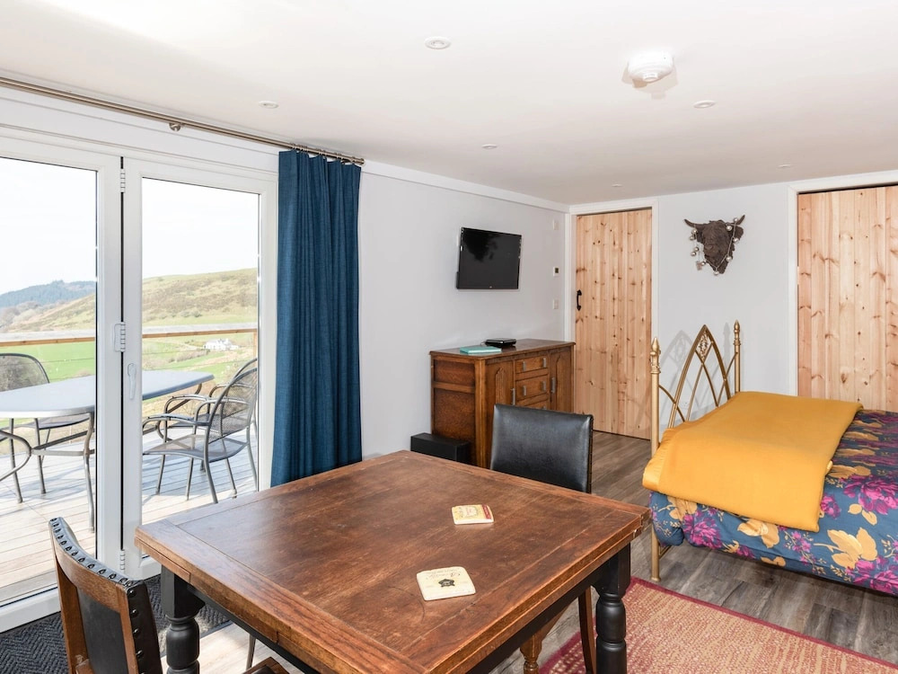 Haka Lodge