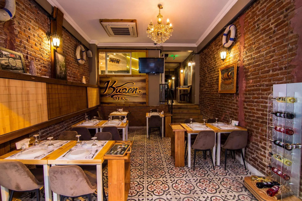 Kuzen Otel