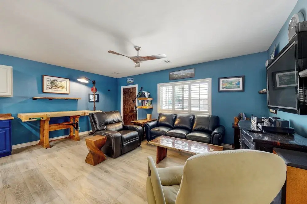 4 Mi to Dtwn: Pet-friendly Getaway in Phoenix