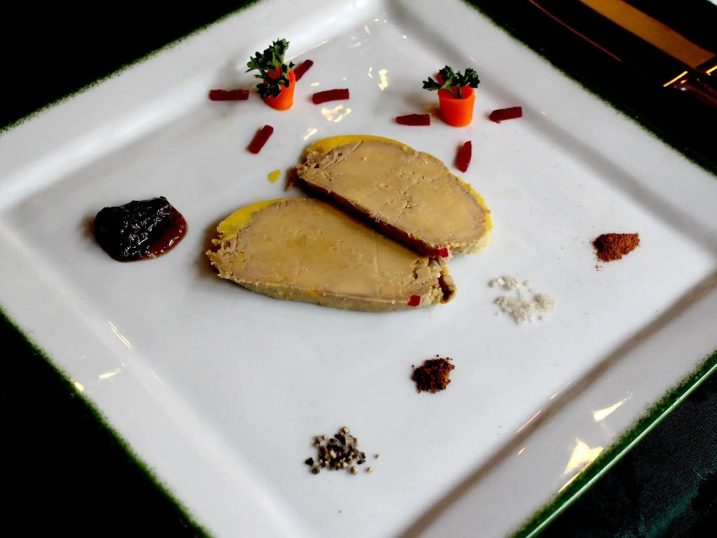 Auberge Le Colombien - Hôtel et Restaurant
