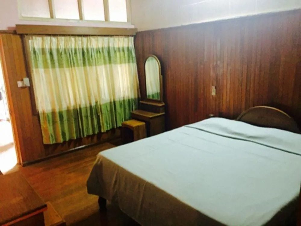 迈卡拉旅馆(May Kha Lar Guest House)