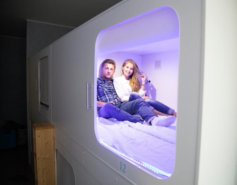 CUBE Capsule Hotel Куб Капсульный отель