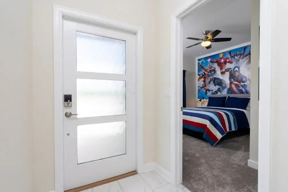 Luxurious Family-Friendly 5 Bd w/ Screened Pool & Close to Disney 2905