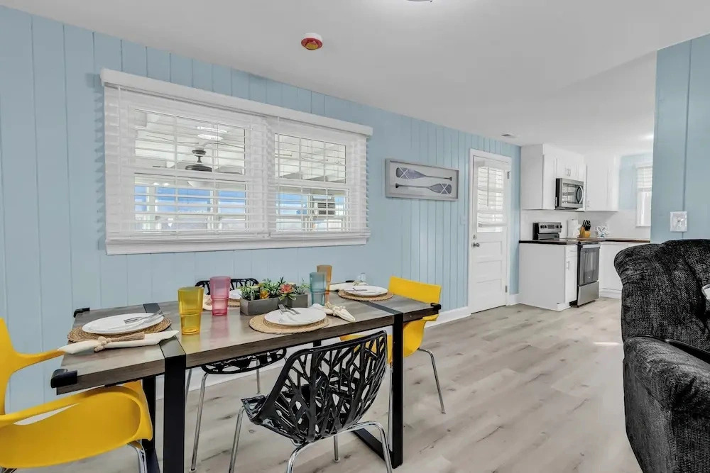 Sea Breeze Retreat