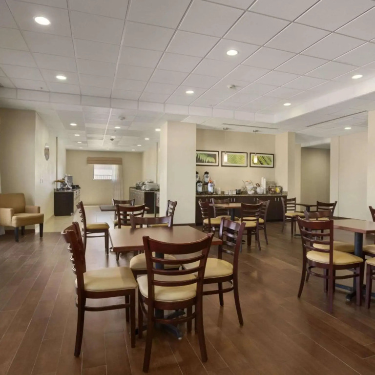 PetroStay Inn & Suites Cotulla