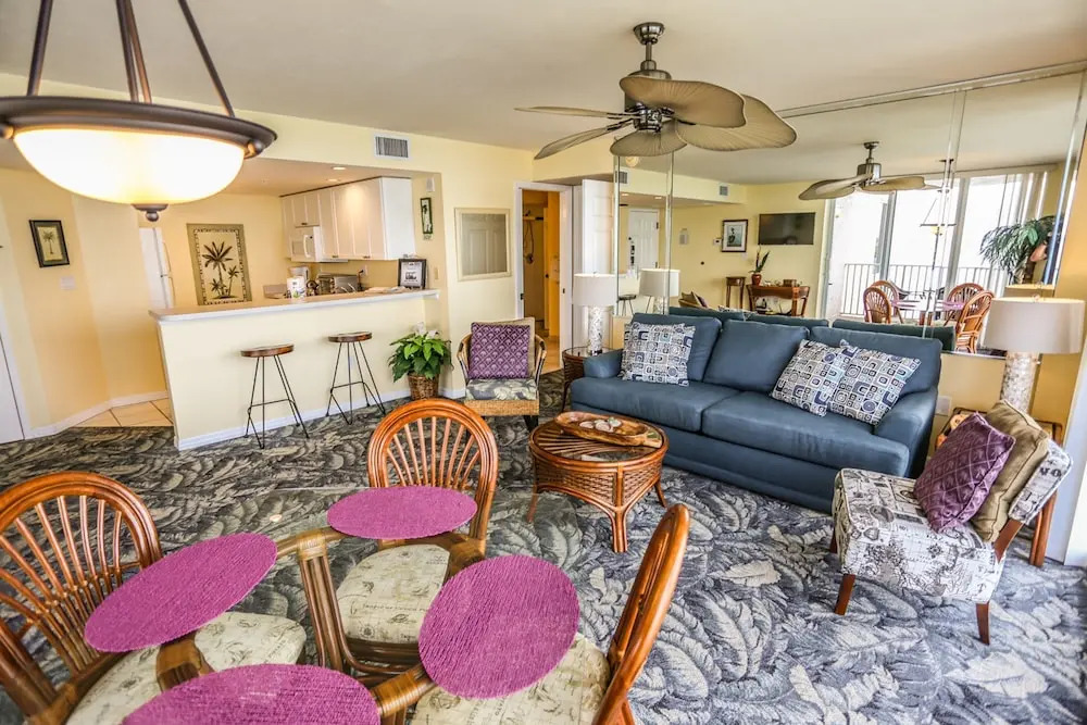 Lovers Key Resort 704