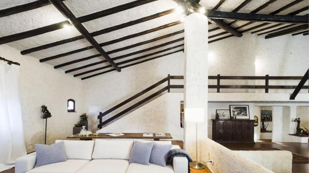 Exclusive seafront villa with private pool-VILLA LUNA BLU