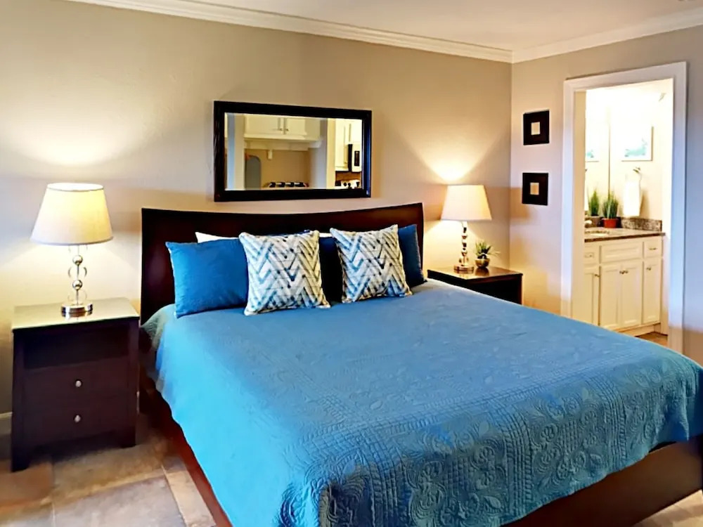 141 Sea Breeze - One Bedroom Condo