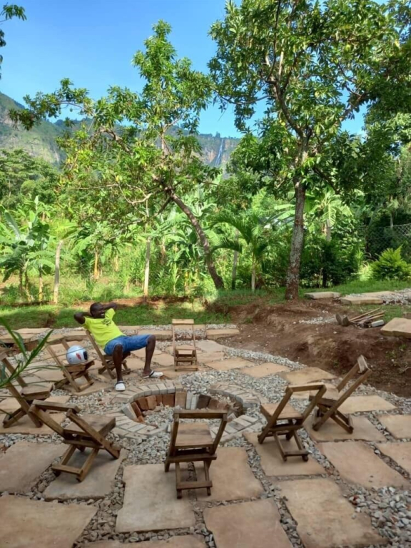 Wanale Falls Lodge