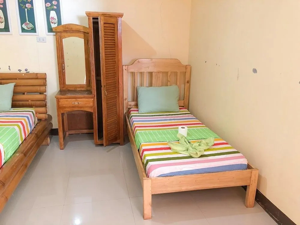 Ging Ging Homes Alona Beach
