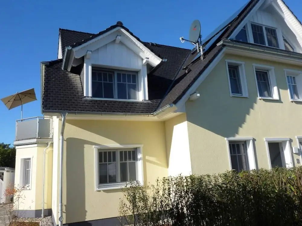 Beach & Good Comfortable Holiday Residence