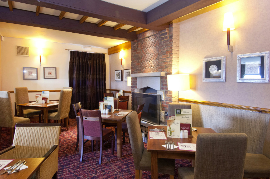 Premier Inn Poole Centre (Holes Bay)