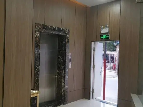 Zhonghui Hotel