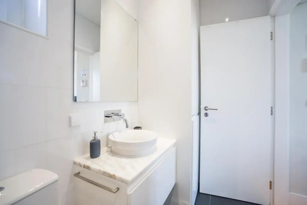 GuestReady - Chic and Vibrant Apt with Stunning Views - Anjos