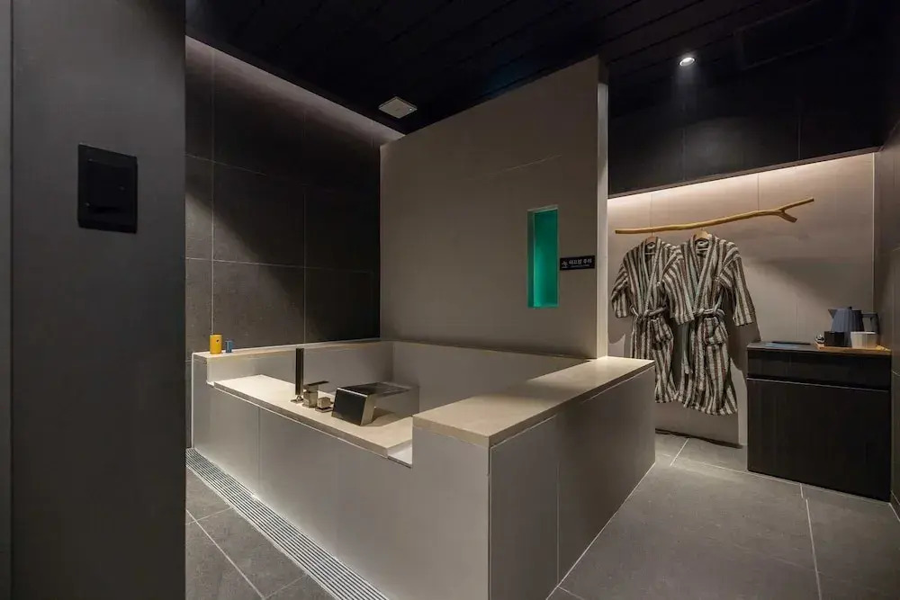 Nouvelle Hotel and Spa Jongno by Anook