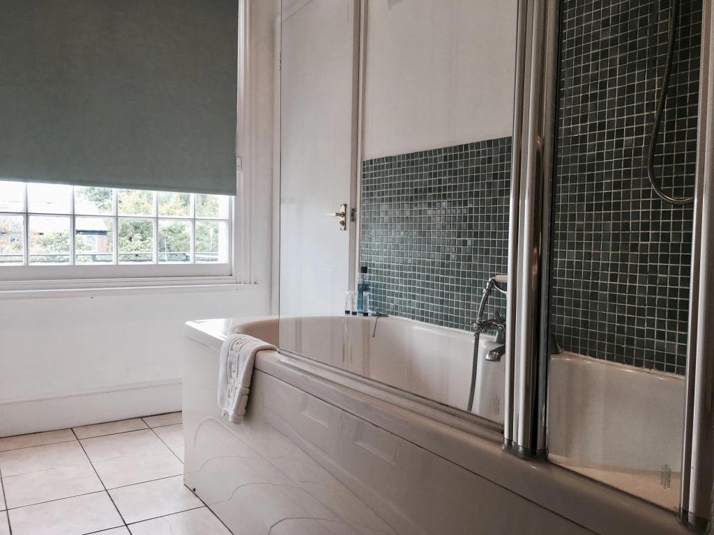 Morleys Rooms - Located in the heart of Hurstpierpoint by Huluki Sussex Stays