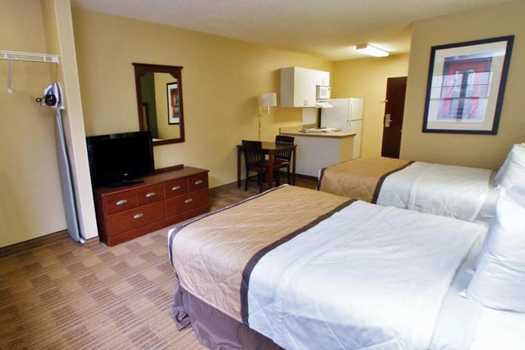 Extended Stay America Select Suites - Milwaukee - Wauwatosa
