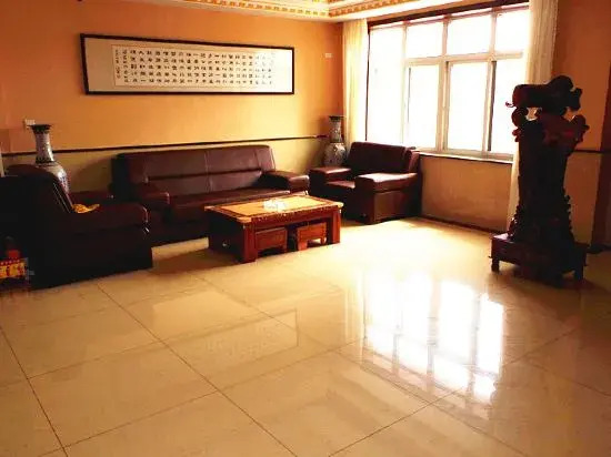 Donggang Yuyun Hotel