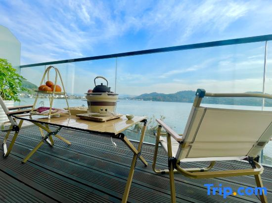 Ningbo Yinzhou Dongqian Lake Fanshe Homestay