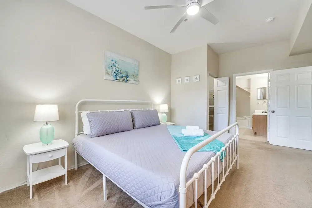 14 Mi to Disney World: Kissimmee Condo w/ Perks!