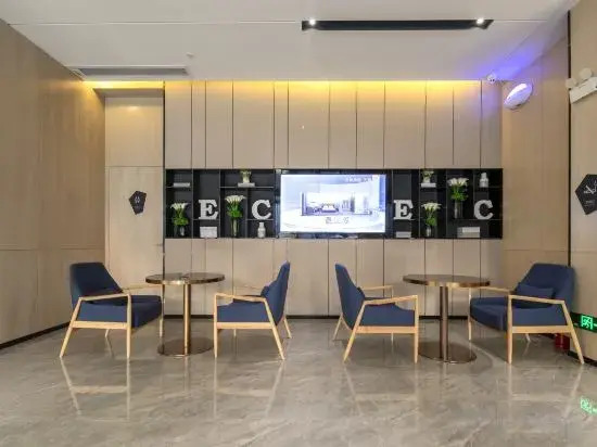 Yishang Hotel (Huangshi Daye High Speed Railway North Station Jinjiu Factory Store)