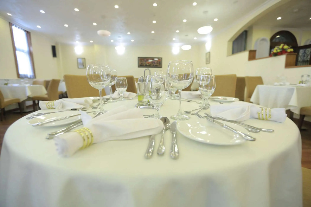 Saro Maria Hotel