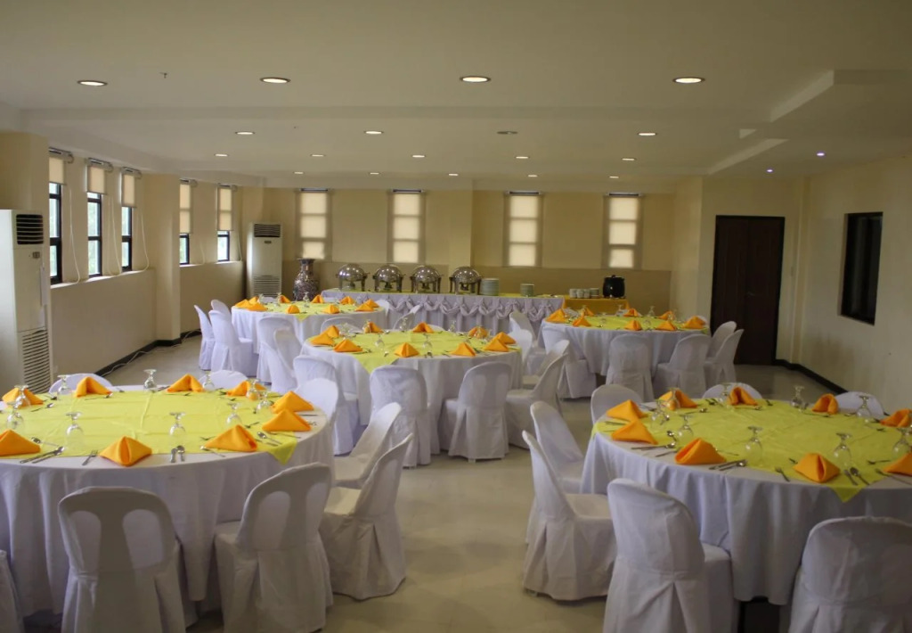 Imerex Plaza Hotel