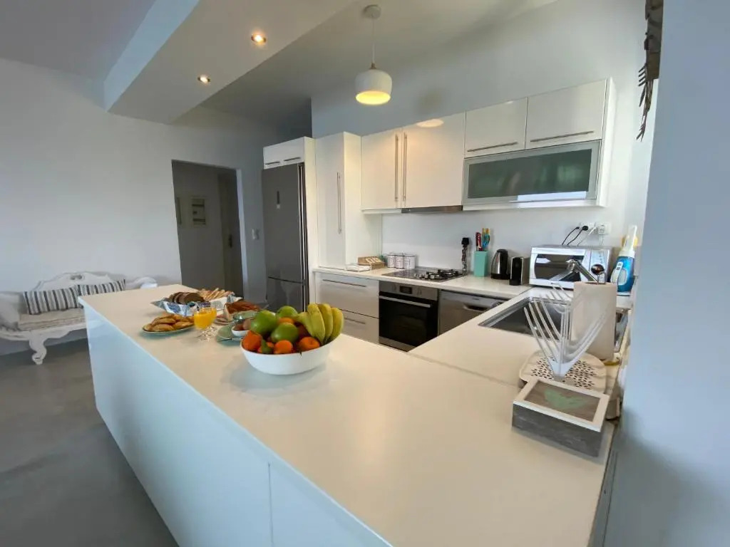 NV seafront Villa with private pool & NV seafront luxury suites no pool acces - Aegina