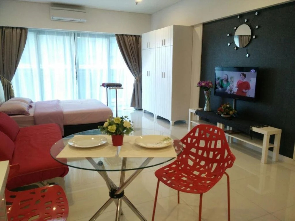 Mercu Summer Suites KLCC by Veedu Hauz