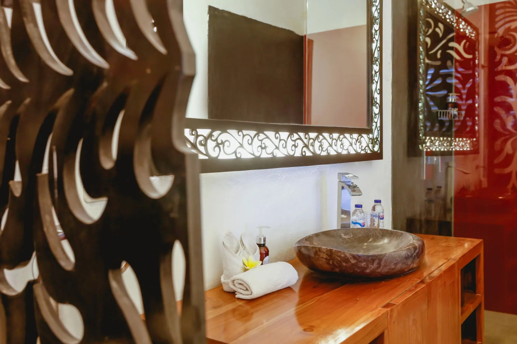 Villa Bali Caviar