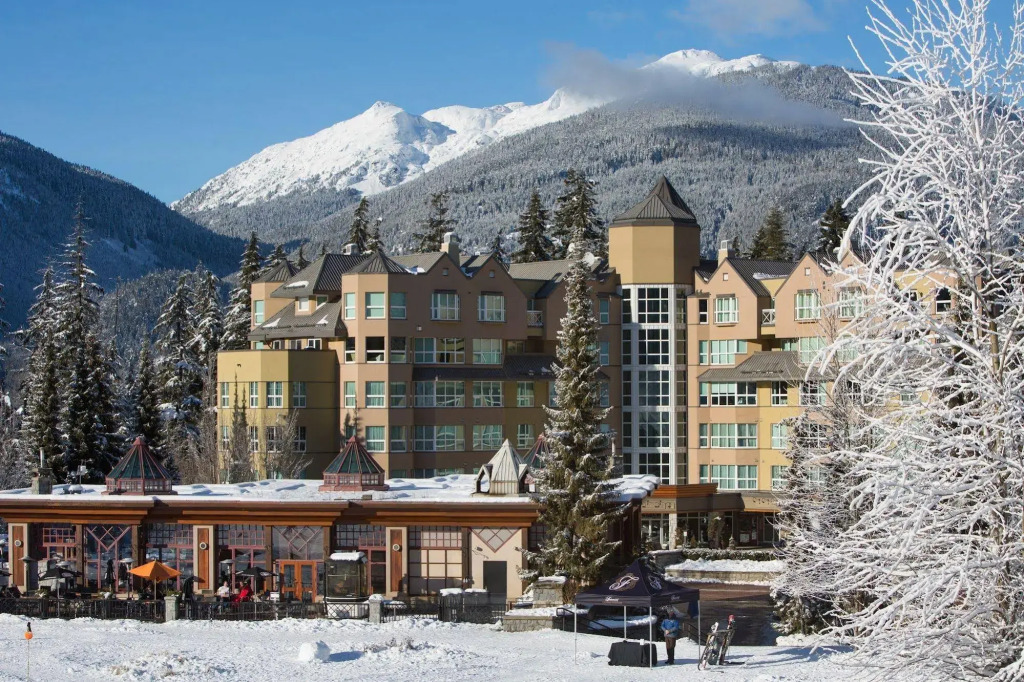 Le Chamois by Whistler Premier