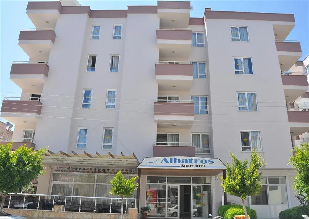 Albatros Apart Hotel