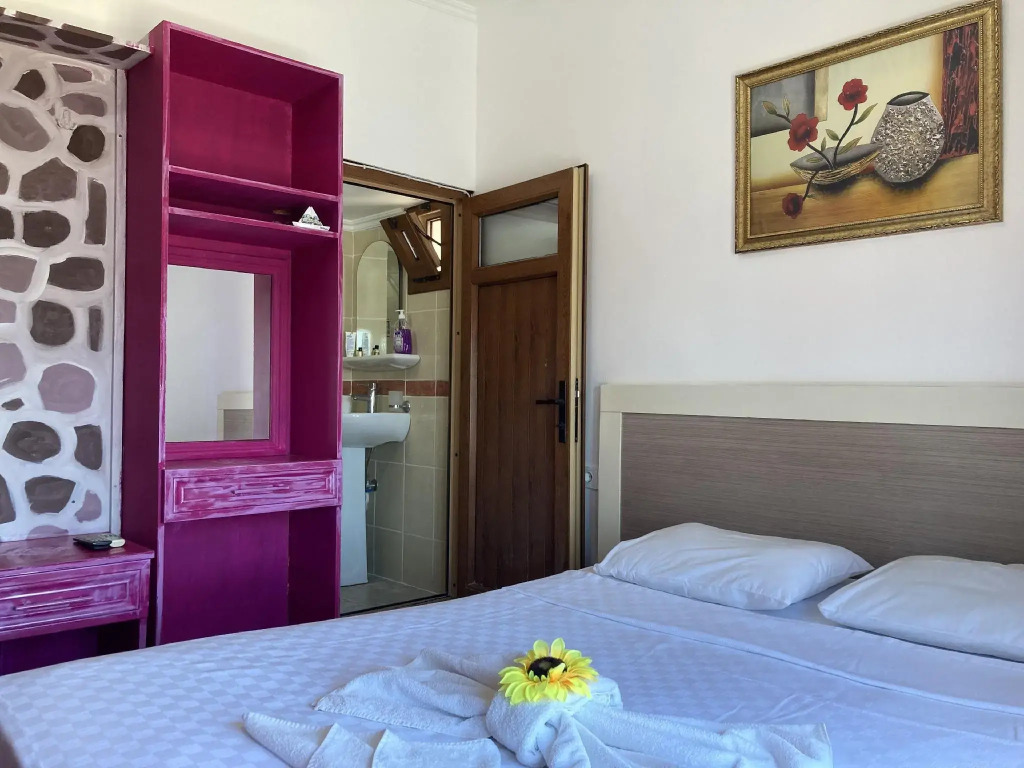 Can Hotel