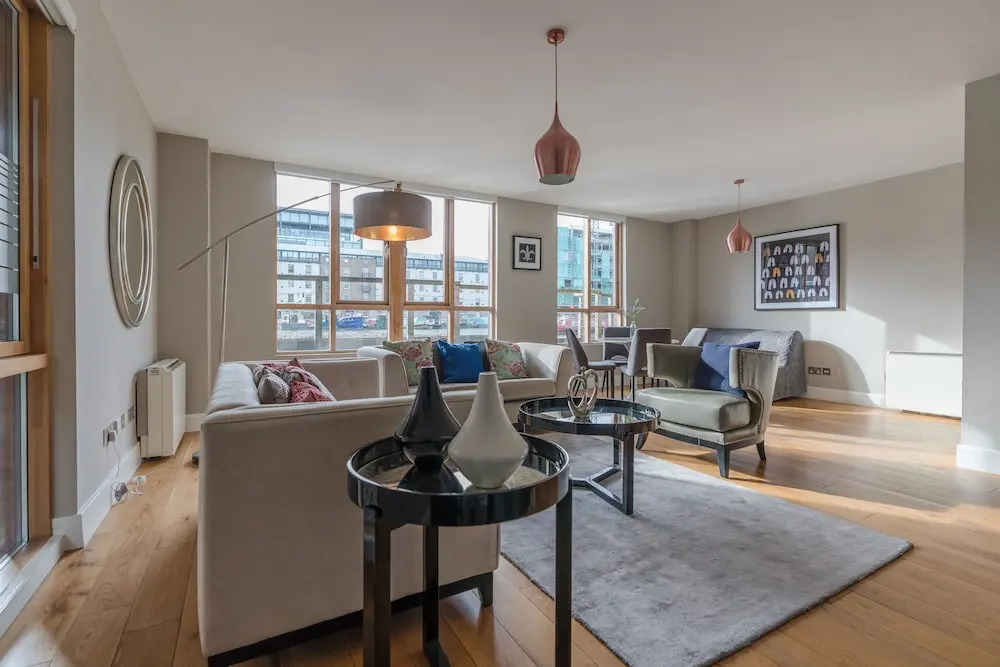 Grand Canal Dock by 5STARSTAY