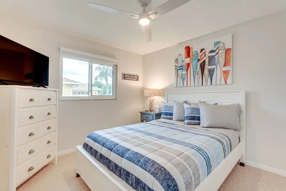 Port Charlotte Retreat w Heated Saltwater Pool