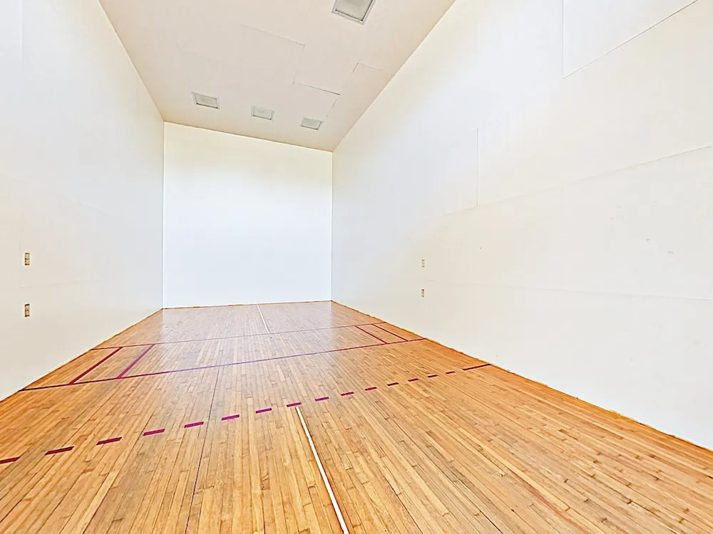 New Listing! All-suite Beachside W/ Pools 2 Bedroom Condo