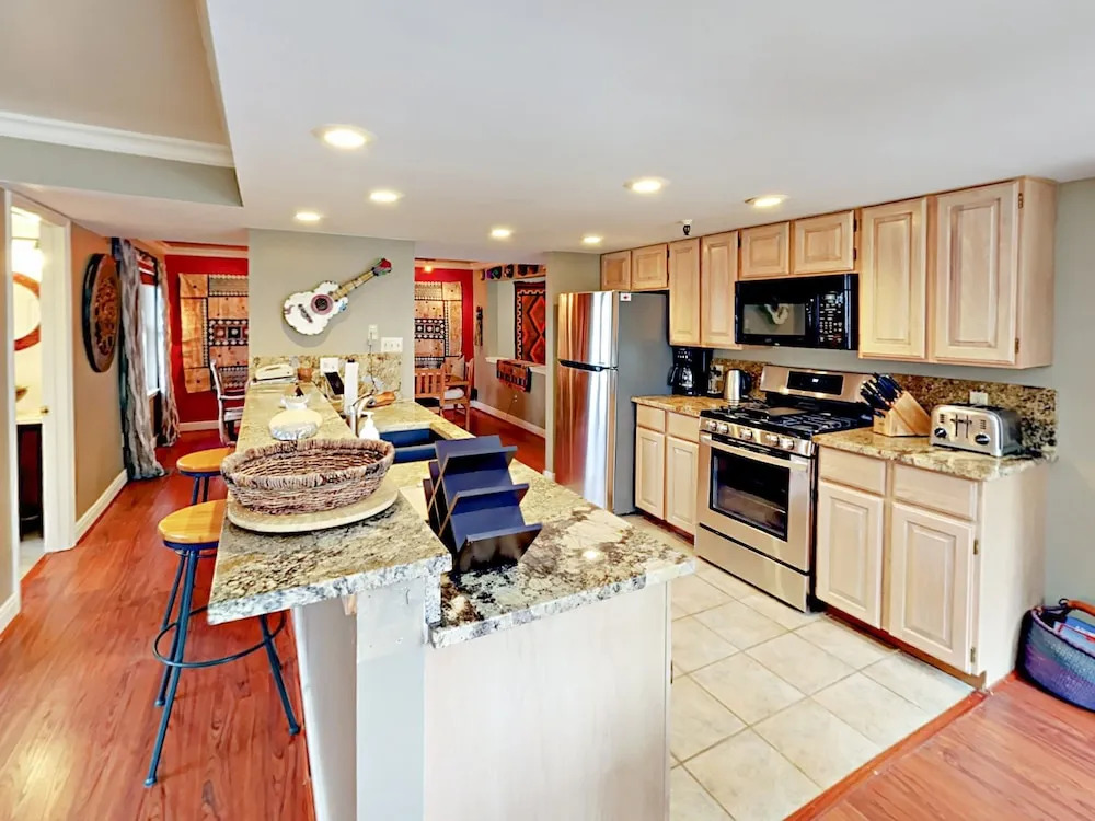 3BR 2.5BA Unique Mountain Condo in Park City by RedAwning