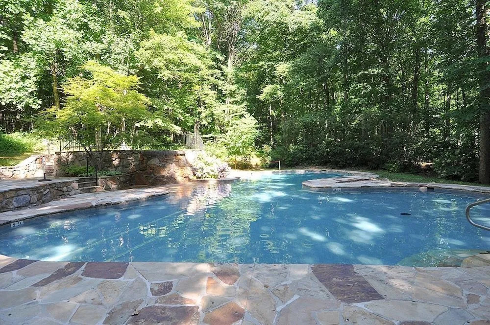 Brigadoon - 5 Bedroom Retreat