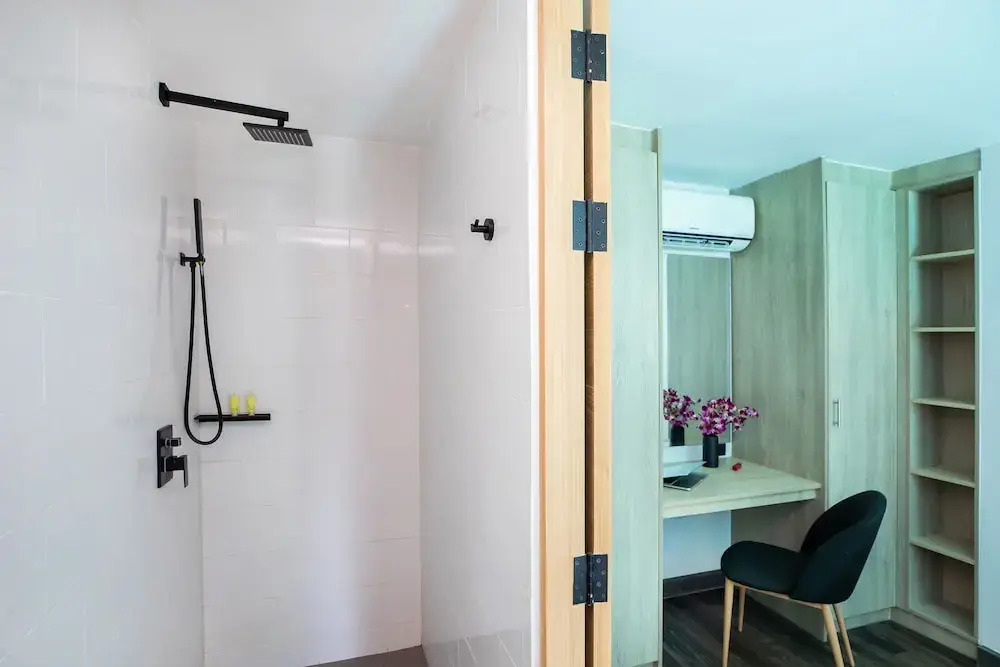 NaiHarn Duplex with Pool Access UTL A102