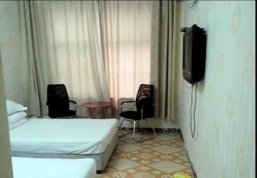 Songxian Muzhaling Junyuelou Hotel