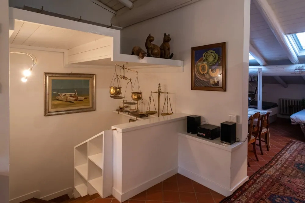 S. Trinità 18, Suites & Rooms