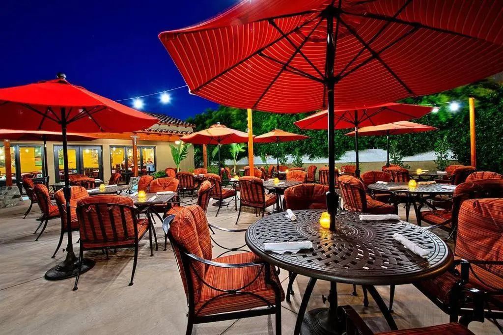 Los Arboles Hotel