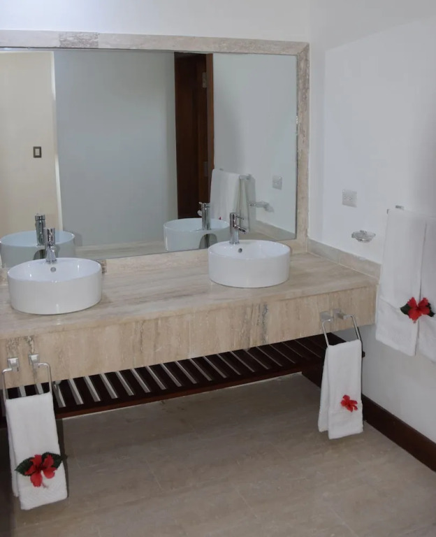 Sunset Residences & Resort