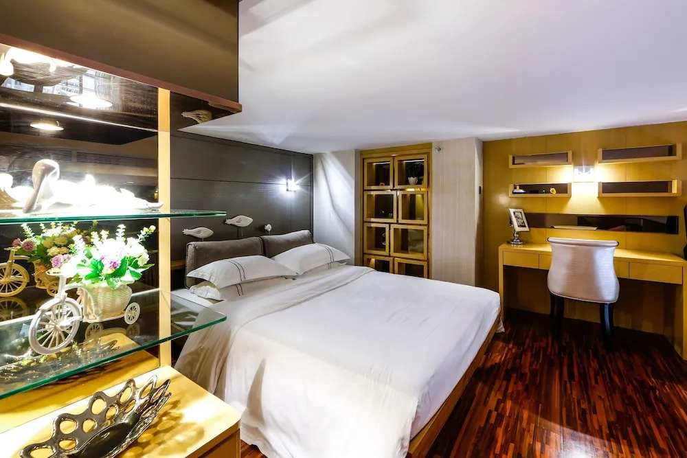 Ruide Apartment Poly Zhongda Branch