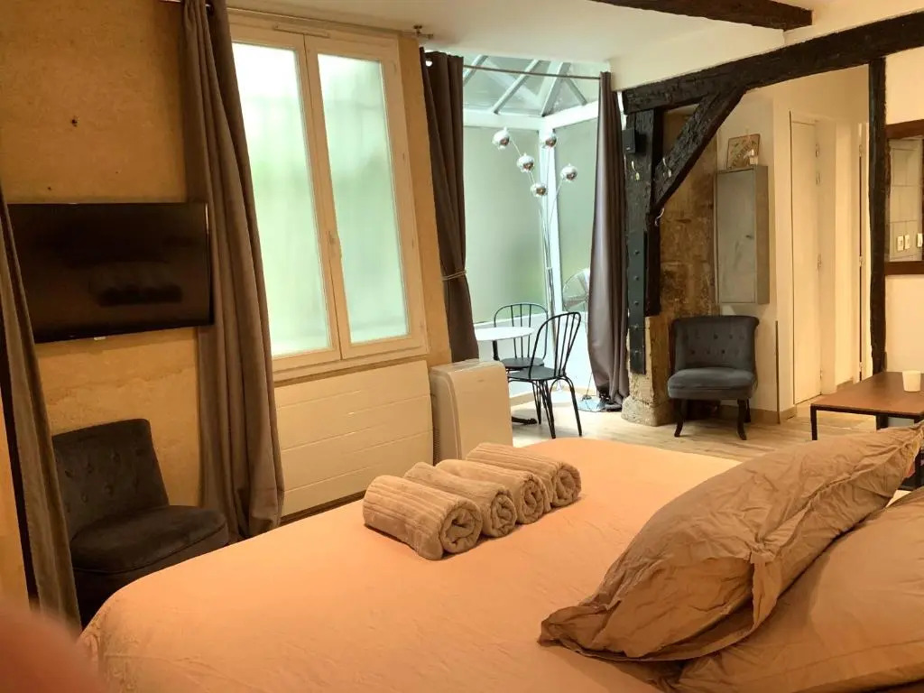 Lovely studio Le Marais