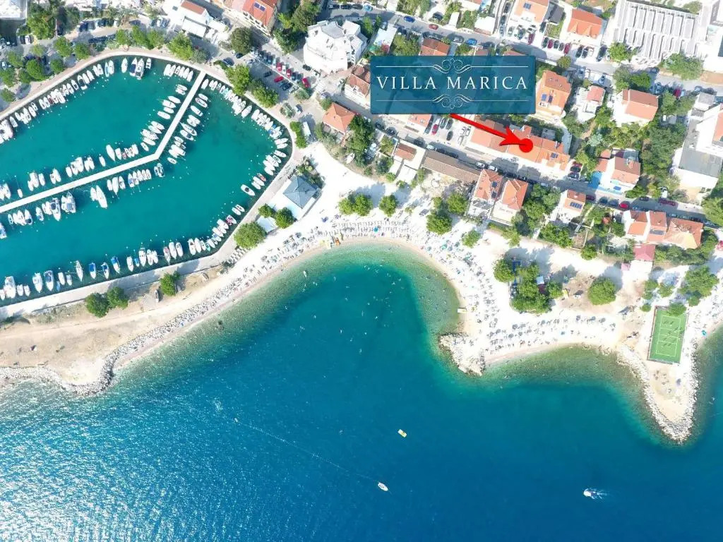 Villa mit Whirlpool für 32 Per