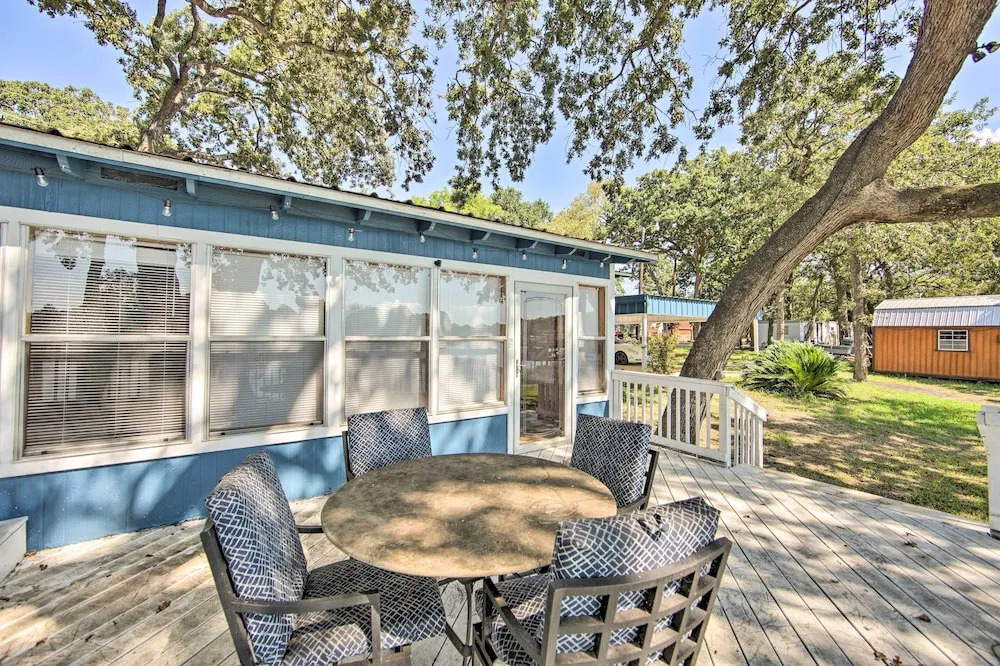 On-site Boat Launch: Gun Barrel City Lake House