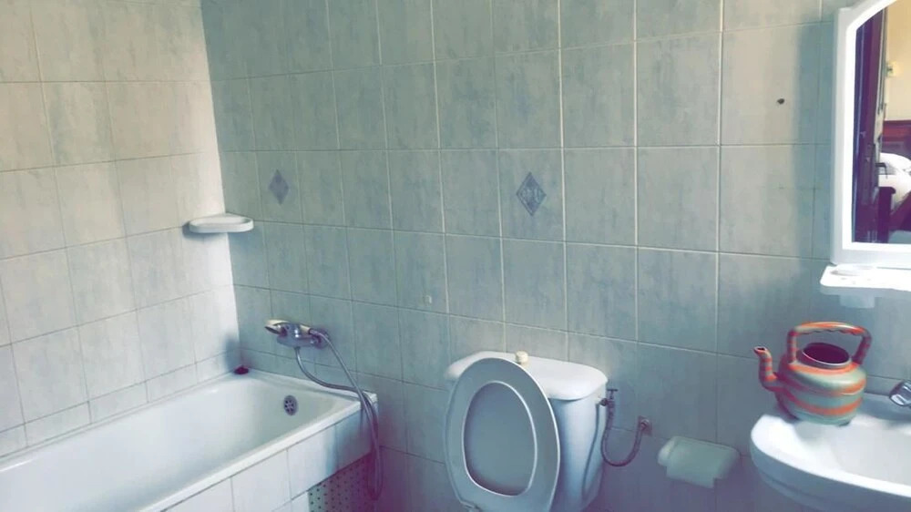 Chez Ahma