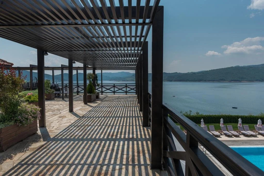 Rocca Resort