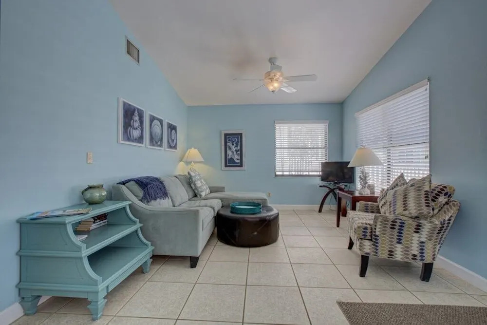 The Anna Maria Island Beach Castaway 2